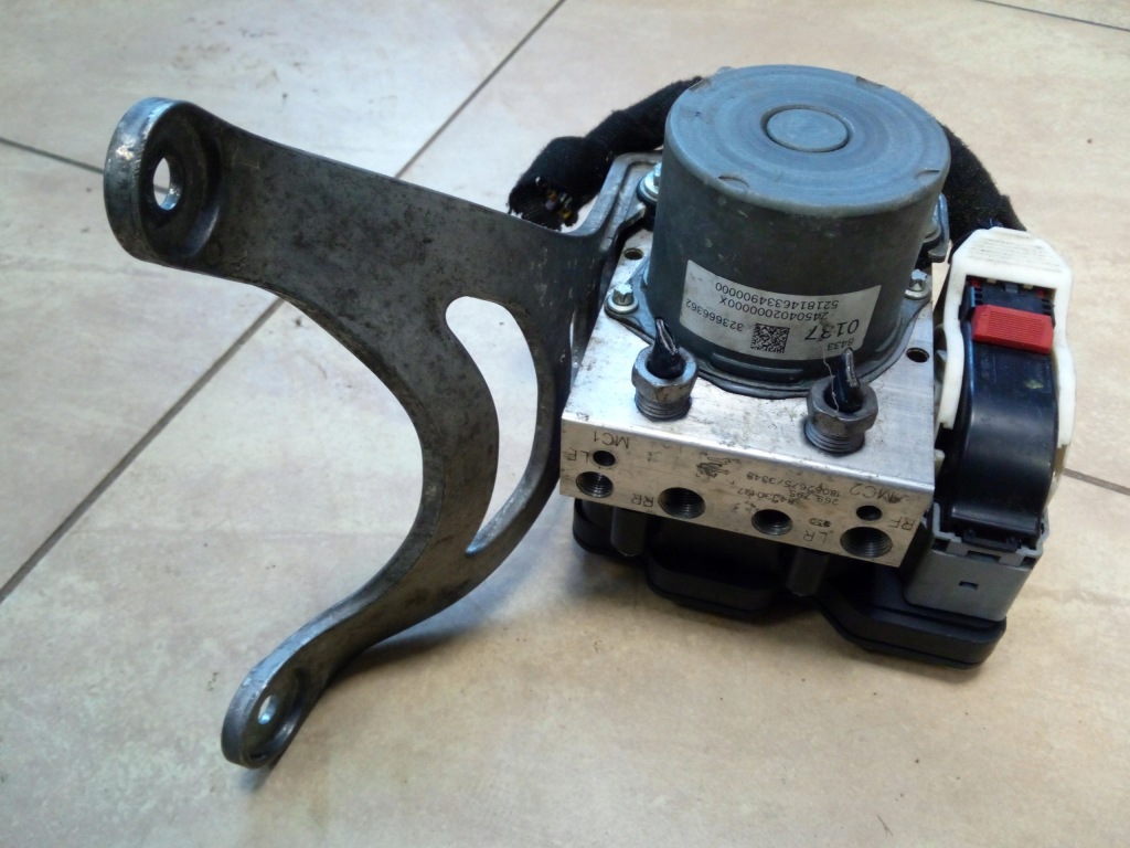 фото №1, Насос abs opel insignia b 84330137 / 323666362 oryg.