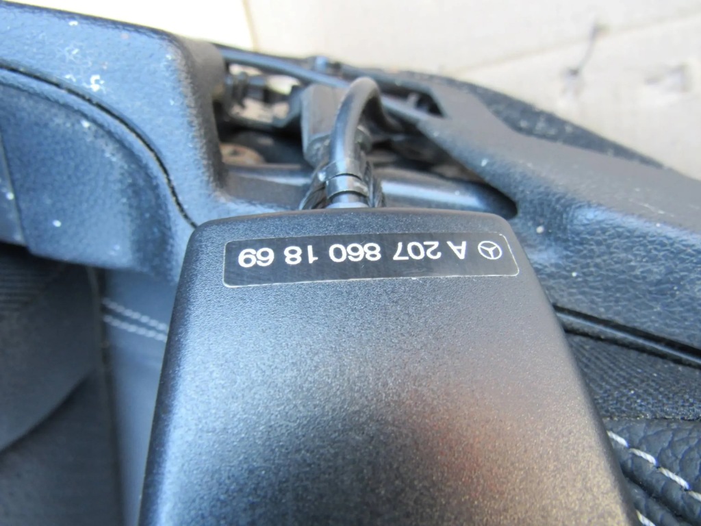 Mercedes e c207 w207 207 coupe сиденья заднее сиденье салон кожа комплект Киев