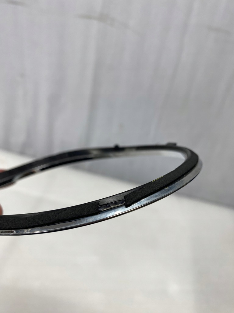 фото №8, Молдинг кільце хром лампи правий перед bentley bentayga 36a 15-