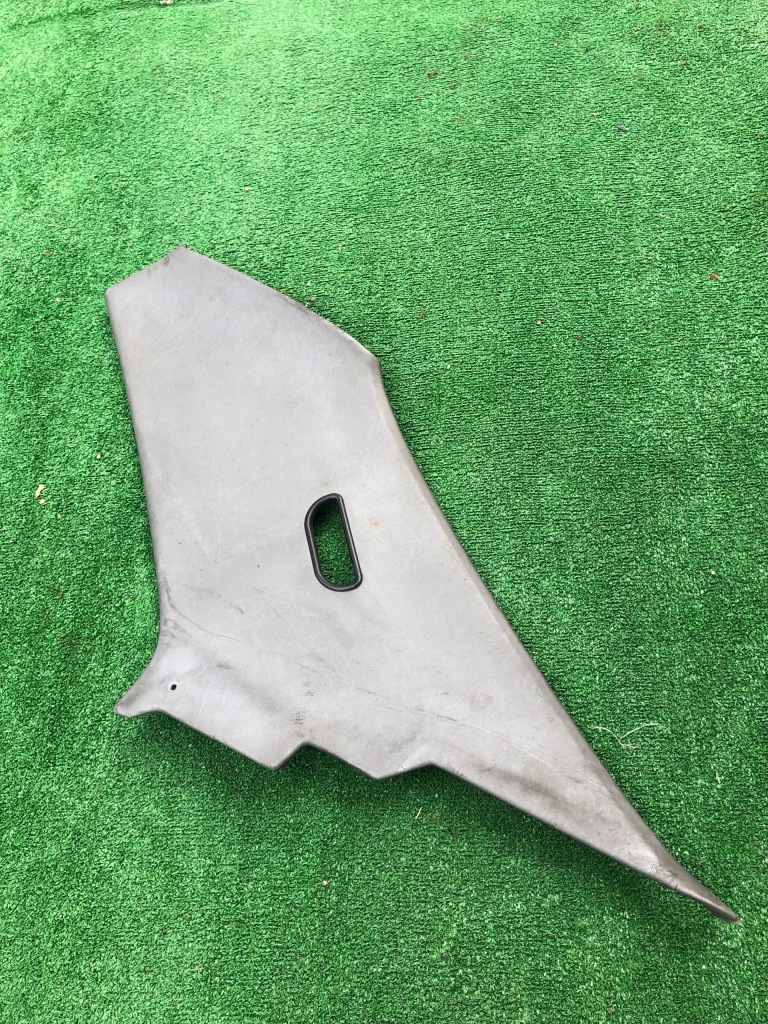 фото №1, Правый задний блок двигателя c mercedes w126 szary