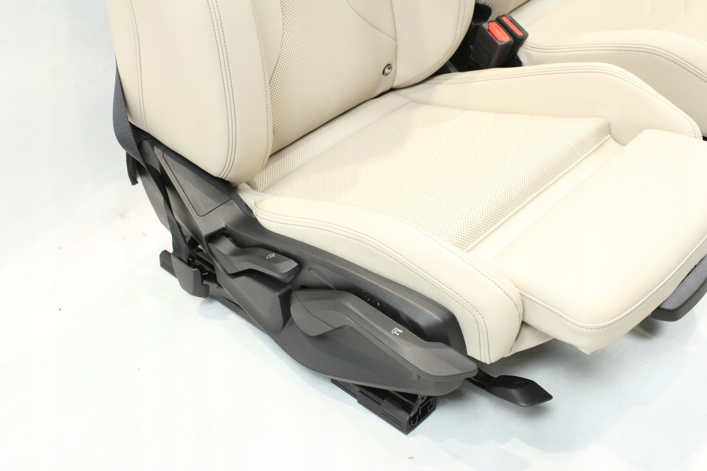 фото №5, Сидіння заднє сидіння обшивки спортивні сидіння oyster bmw u06 2er