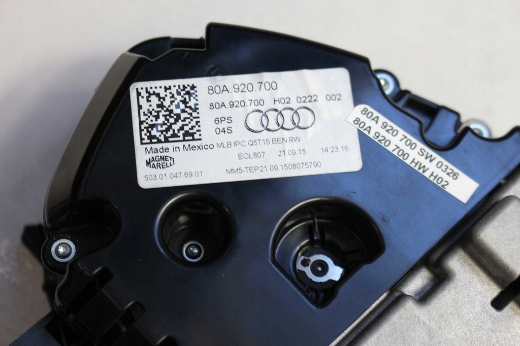 фото №6, Audi q5 приборы приборы бензин 80a920700 80a 920 700 приборная панель счетчик wyświet