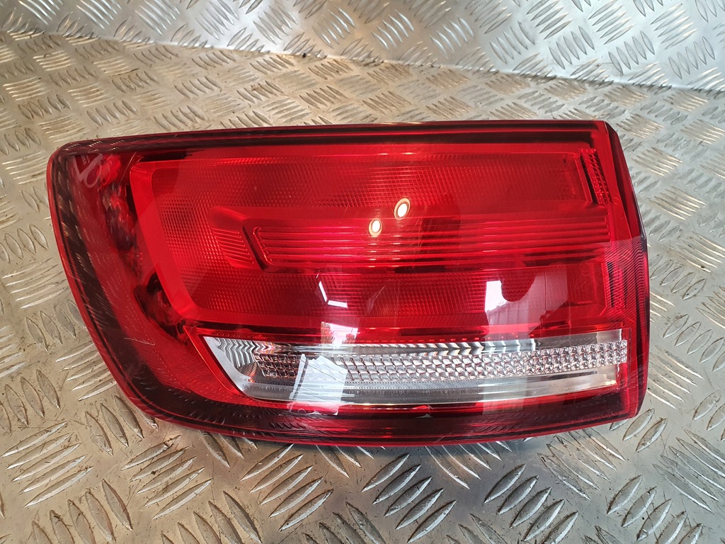 фото №1, Лампа задняя левая наружный