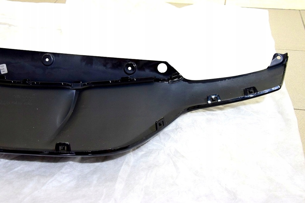 фото №13, Range rover evoque 19-r. задній спойлер задня дифузор