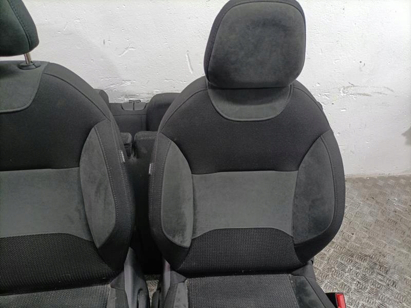 фото №9, Сиденье сиденья заднее сиденье задняя ремни citroen c3 ii