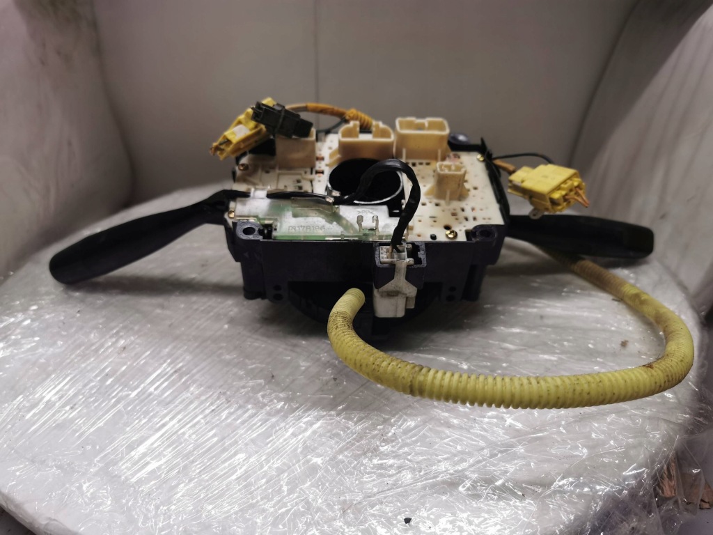 фото №7, Переключатели suzuki alto 17b196 1.06l бензиновый 2003