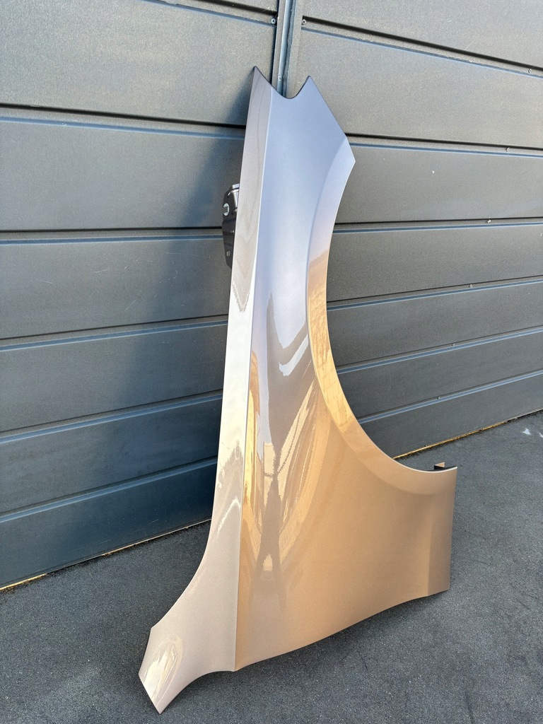 фото №11, Mercedes e klasa w214 крыло правый передний oryg. 771 w цвет !!