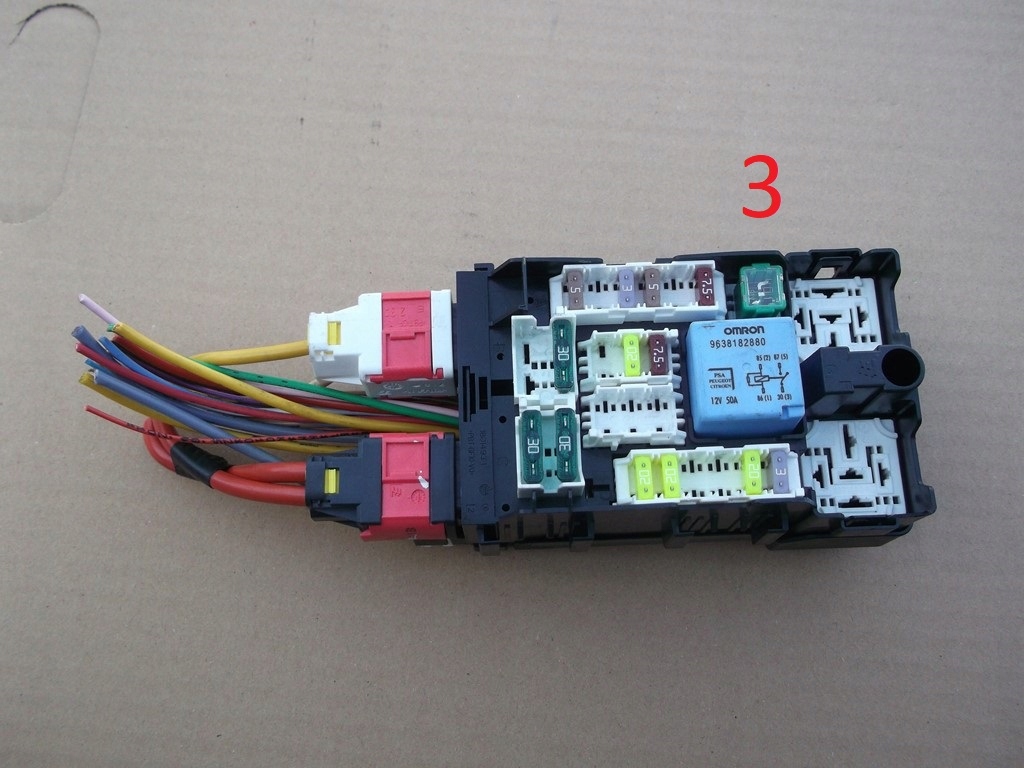 фото №5, Citroen ds4 508 коробка предохранителей