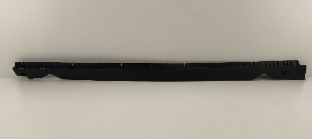 Купити Молдинг поріг ліва накладка tesla y