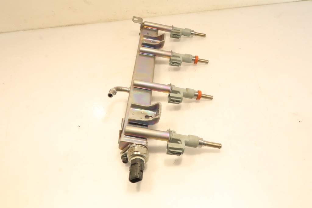 Молдинг впрыскная lexus rx v 2.5 350h hybrid prestige Доставка