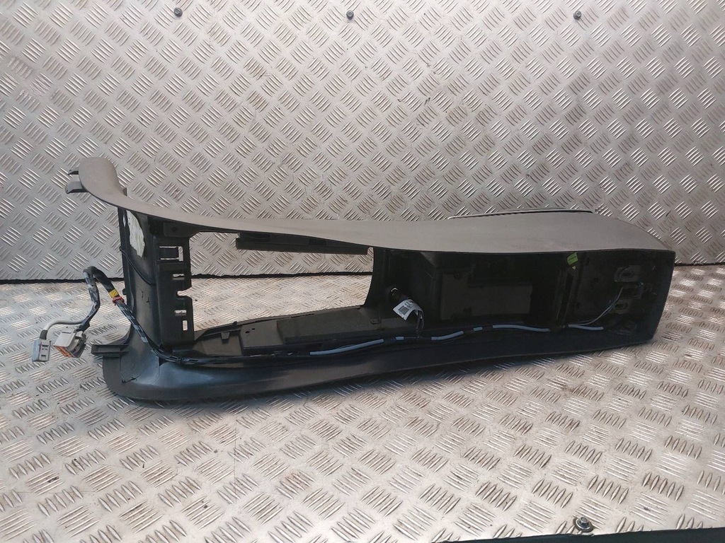 фото №9, Тунель середній підлокітник volvo c30 i 30755375