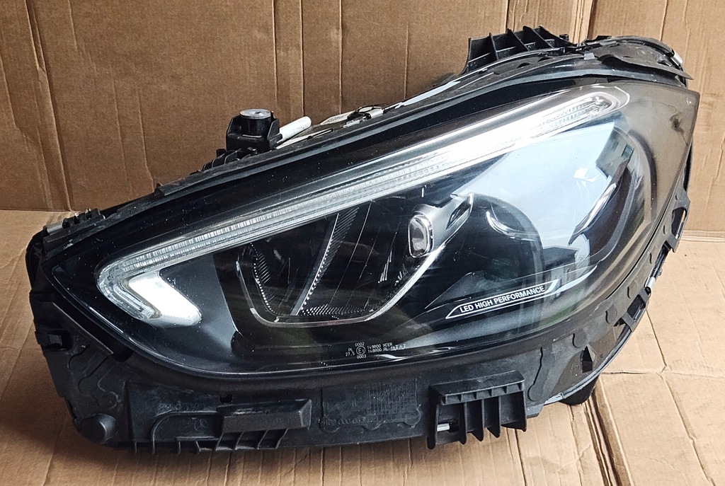 фото №1, Mercedes w206 performance лампа led a2069067103