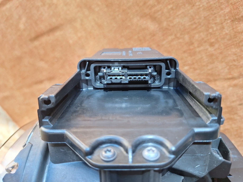 фото №12, Bmw 1 i e81 e82 e87 e88 лампа права ксенон некерований