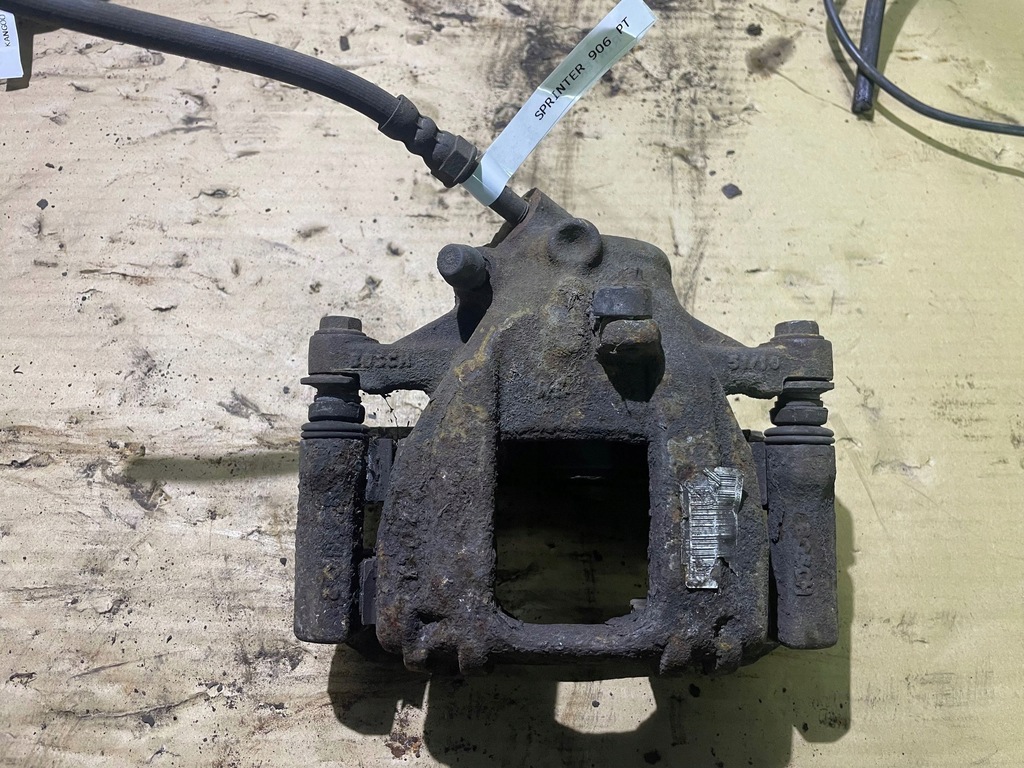 фото №1, Супорт гальмівний правий задня задній mercedes sprinter 906 vw crafter