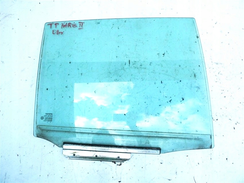 фото №1, Стекло задняя правая дверь toyota yaris ii 5d 06-11