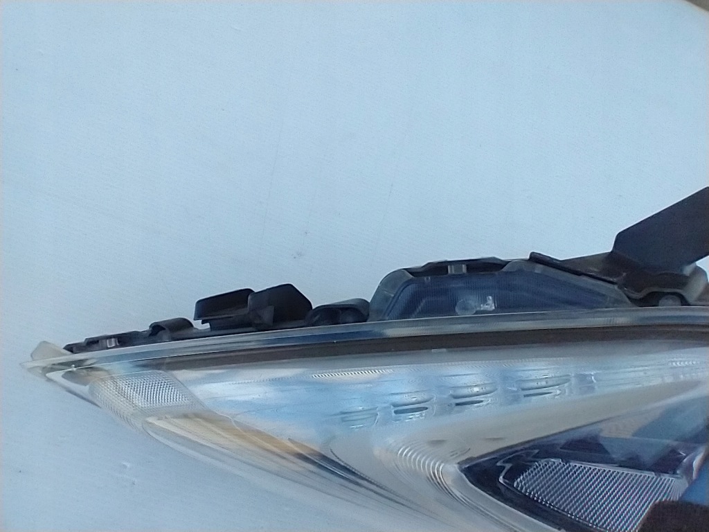 Nissan juke f15 рестайлинг  2014- фара led drl дневная правый  перед 26120bv80a Оригинал