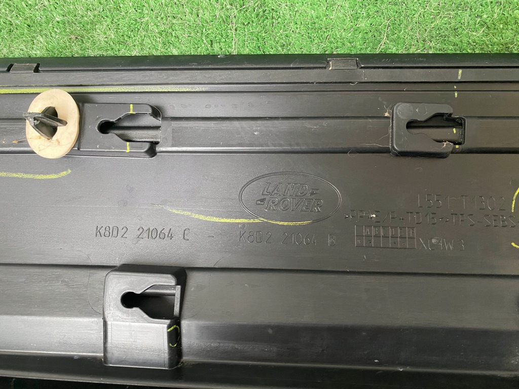 фото №3, Evoque l551 динамический молдинг дверь правый перед