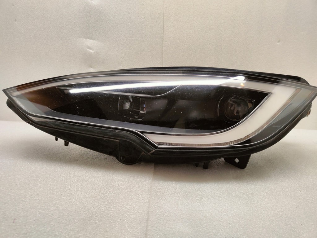фото №1, Tesla s plaid full led лампа левый перед 156371395c