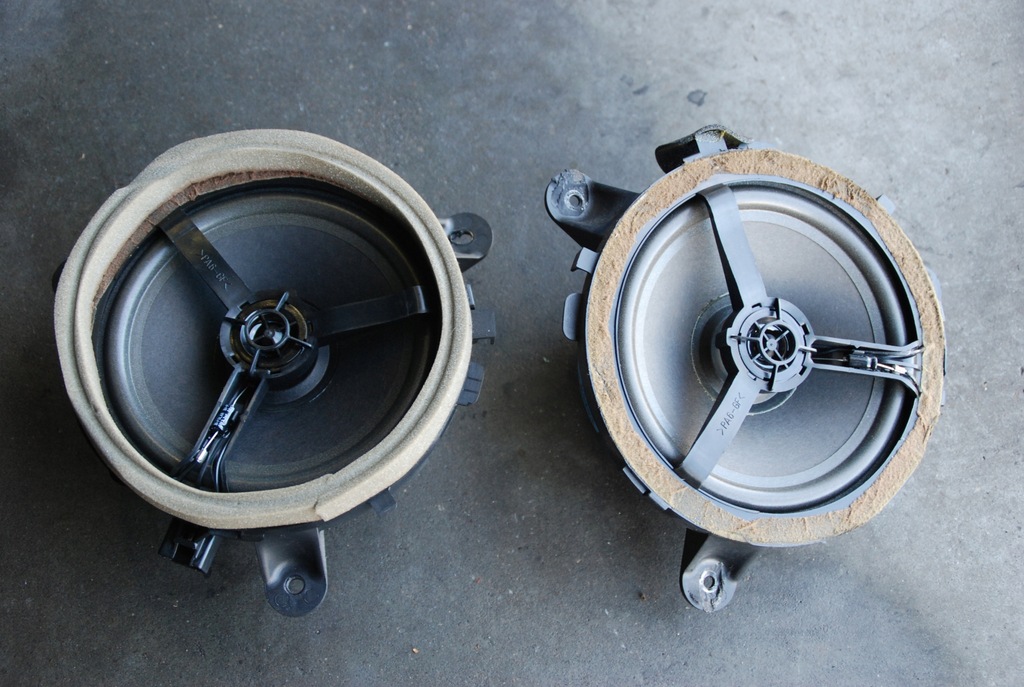 фото №1, Динамік динаміки задня volvo xc 90 30797138