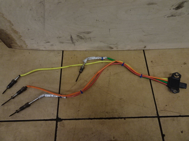 фото №1, Датчик датчики duster ii 2 226584529r