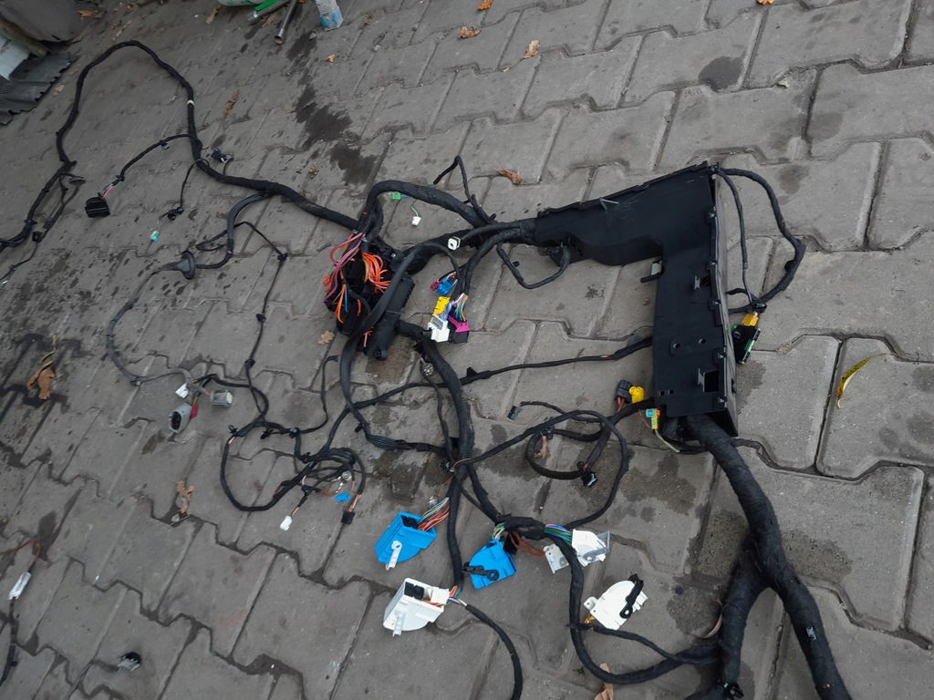 фото №5, Mercedes a177 w177 1.3 джгут салону запобіжники кришки задня комплект