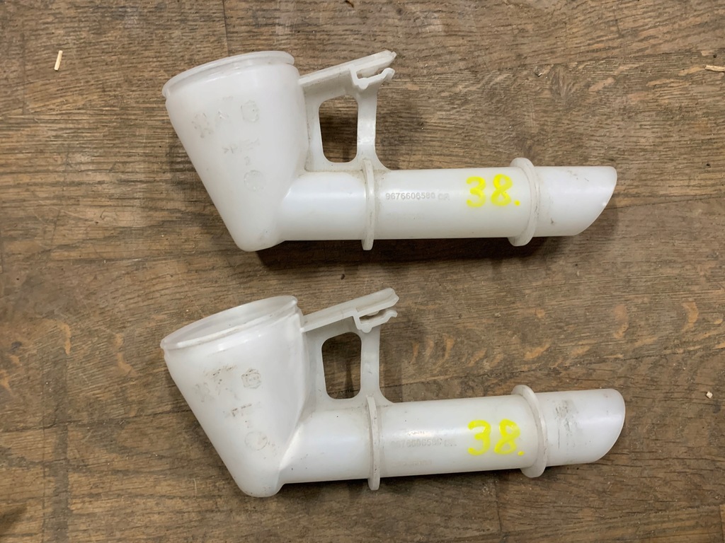 фото №1, Citroen c4 picasso ii заливная горловина жидкость омывателя