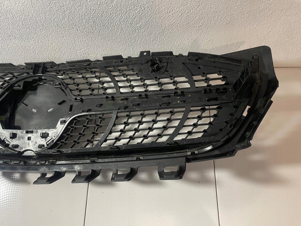 Решётка радиатора решётка радиатора mercedes amg w118 a1188880000 с Разборки