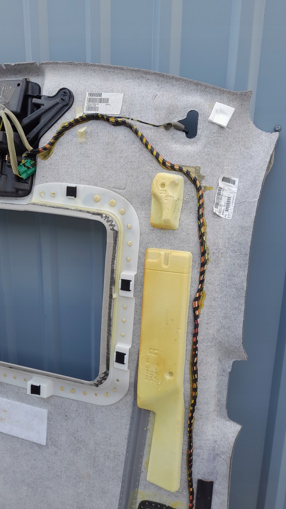 фото №10, Dodge ram 1500 13-18 потолок crew cab люк 5ry66bd1ac usa