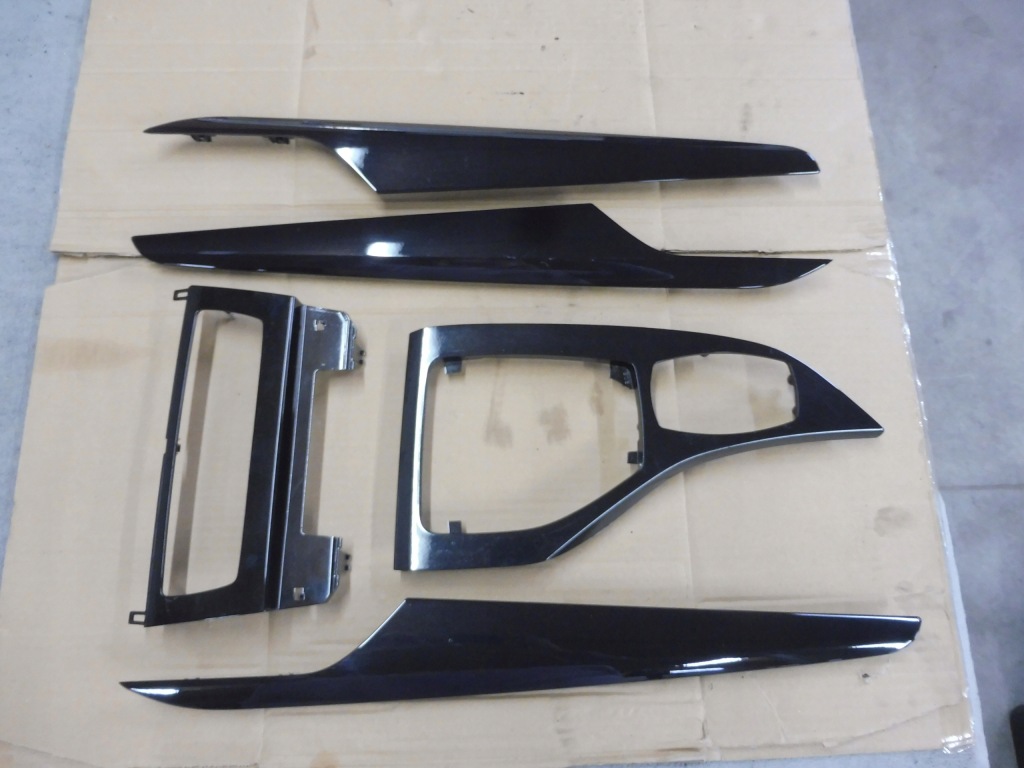 фото №1, Bmw e84 x1 декори eu чорні