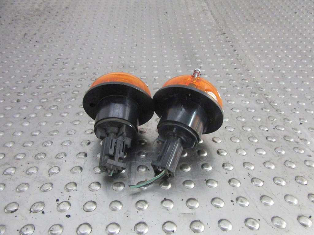 фото №6, Land rover defender 2004 поворотник лампа свет комплект