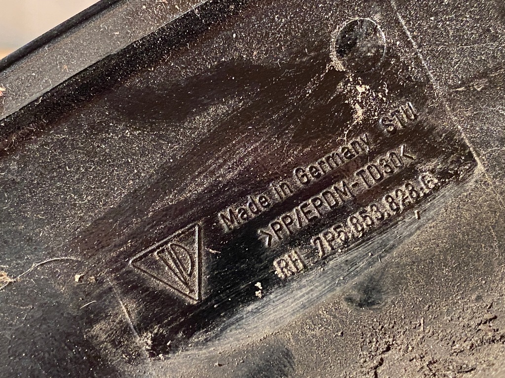 фото №10, Porsche cayenne gts 7p5 молдинг крила правий задня