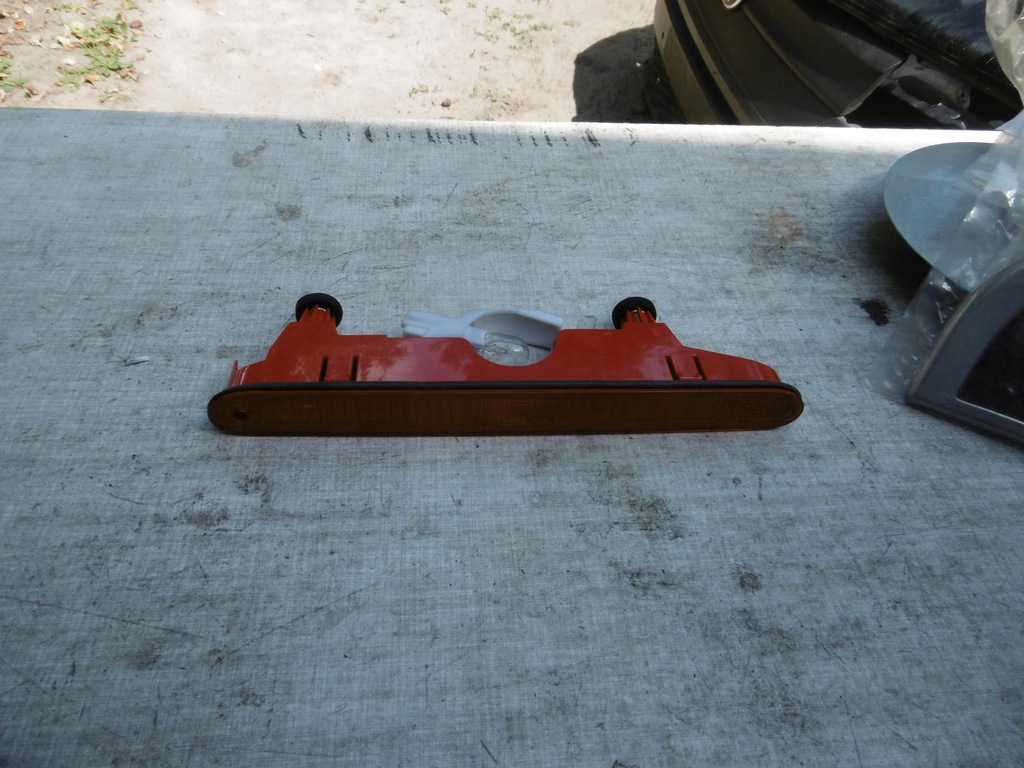 фото №1, Opel combo e partner berlingo свет стоп 9682830180 nowe оригинальный номер