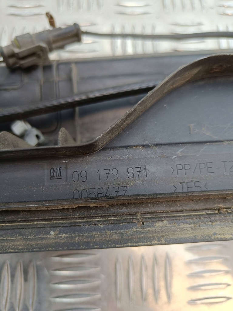 фото №9, Opel vectra c 2003 жабо передні