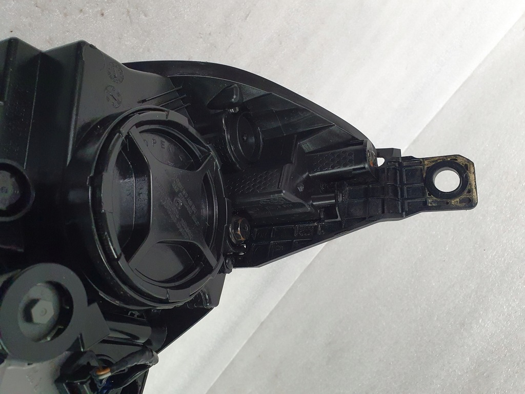 фото №11, Ліва лампа перед hyundai ioniq bi ксенон led 16-19