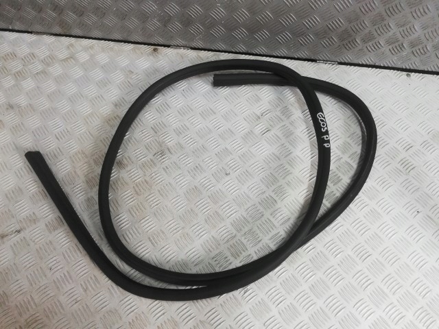 фото №1, Ford ecosport прокладка дверь правый перед