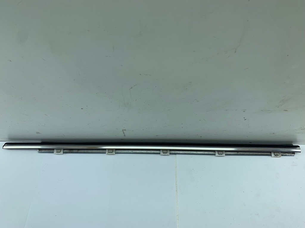 фото №1, Lexus is ii молдинг двері лівий задня хром