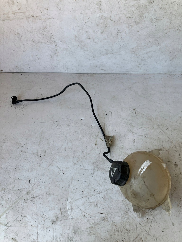 фото №1, Бачок расширительный трубка wody ds5 9654310780