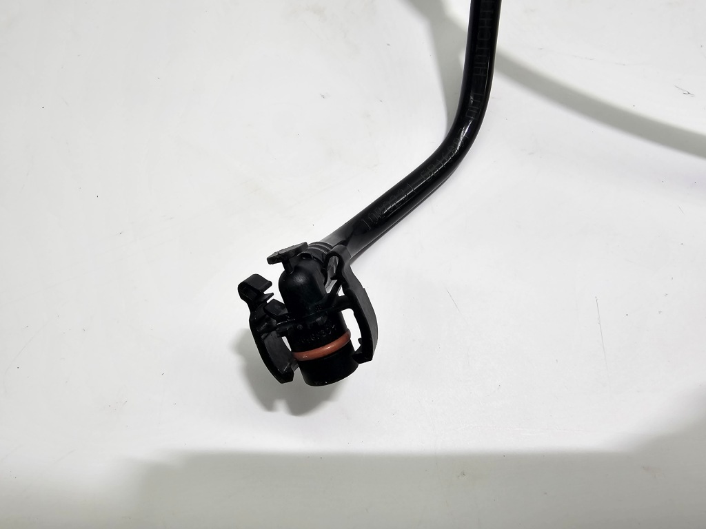 Шланг трубка пального 1.0 sce renault twingo iii рестайлінг  #5008 Доставка