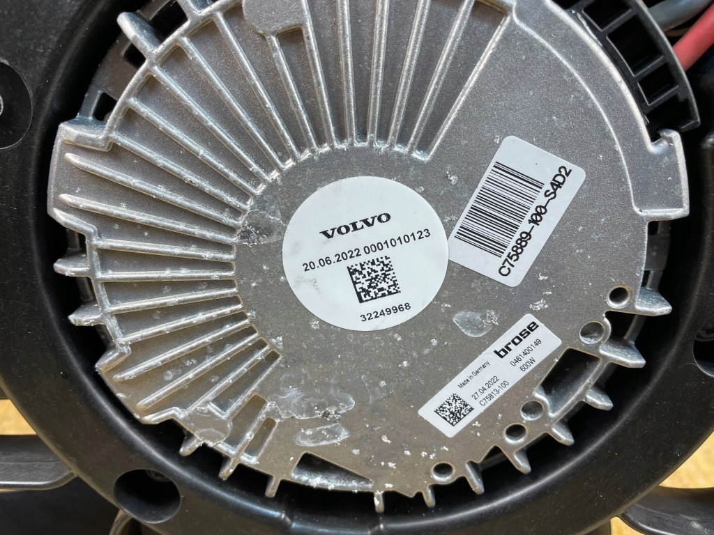 Вентилятор радиатор корпус volvo xc90 ii 2.0 гибрид t8 32249968 Недорого