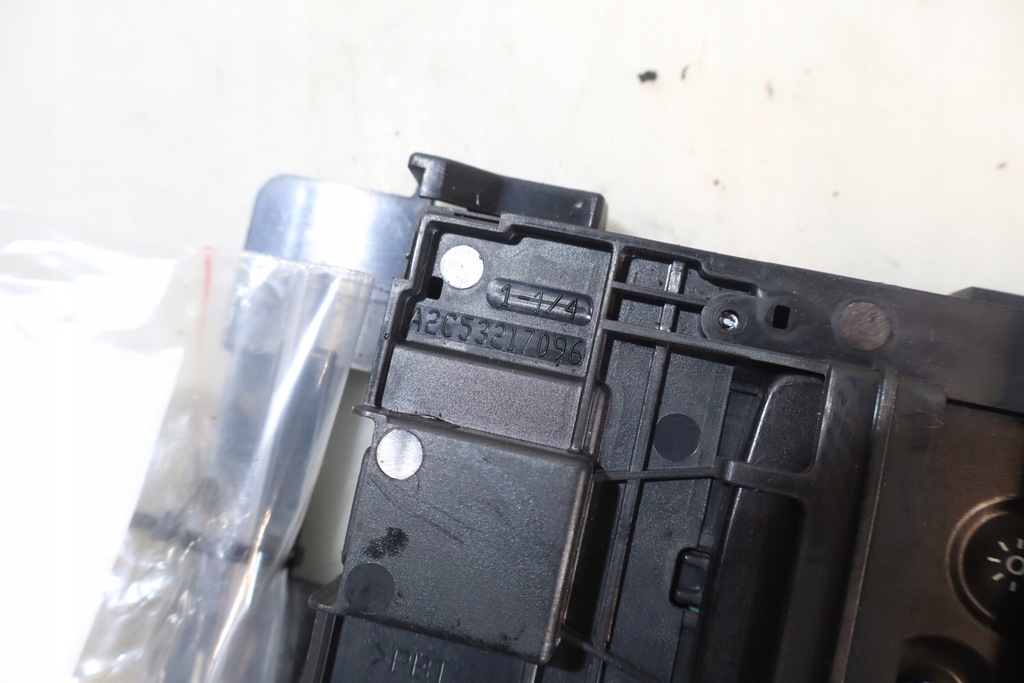 фото №4, Зчитувач карта карта renault laguna iii