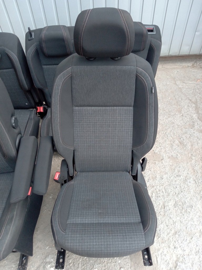 фото №4, Peugeot rifter gt-line 1.5d сиденья правый левый заднее сиденье комплект
