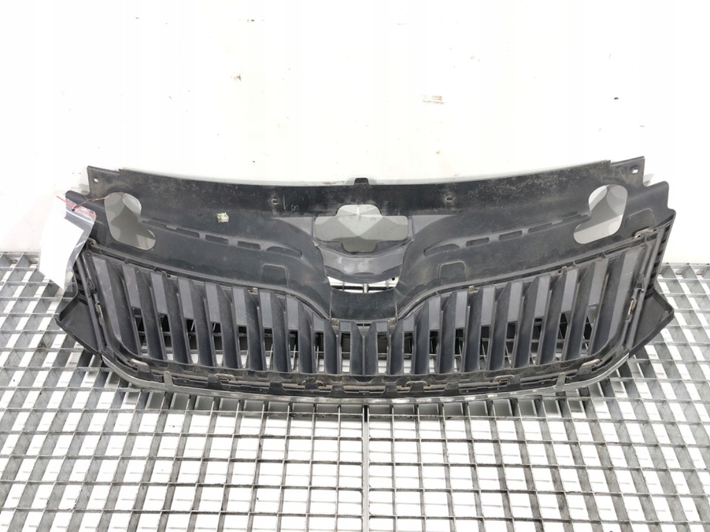 фото №5, Решітка радіатора решітка радіатора skoda rapid 5ja853668 хетчбек