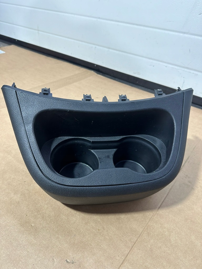 фото №5, Підсклянник, тунель середній, захист тунель, кронштейн na чашки mercedes w447 cz