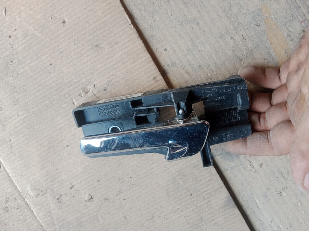 фото №1, Ручка внутренняя левый перед alfa romeo 159