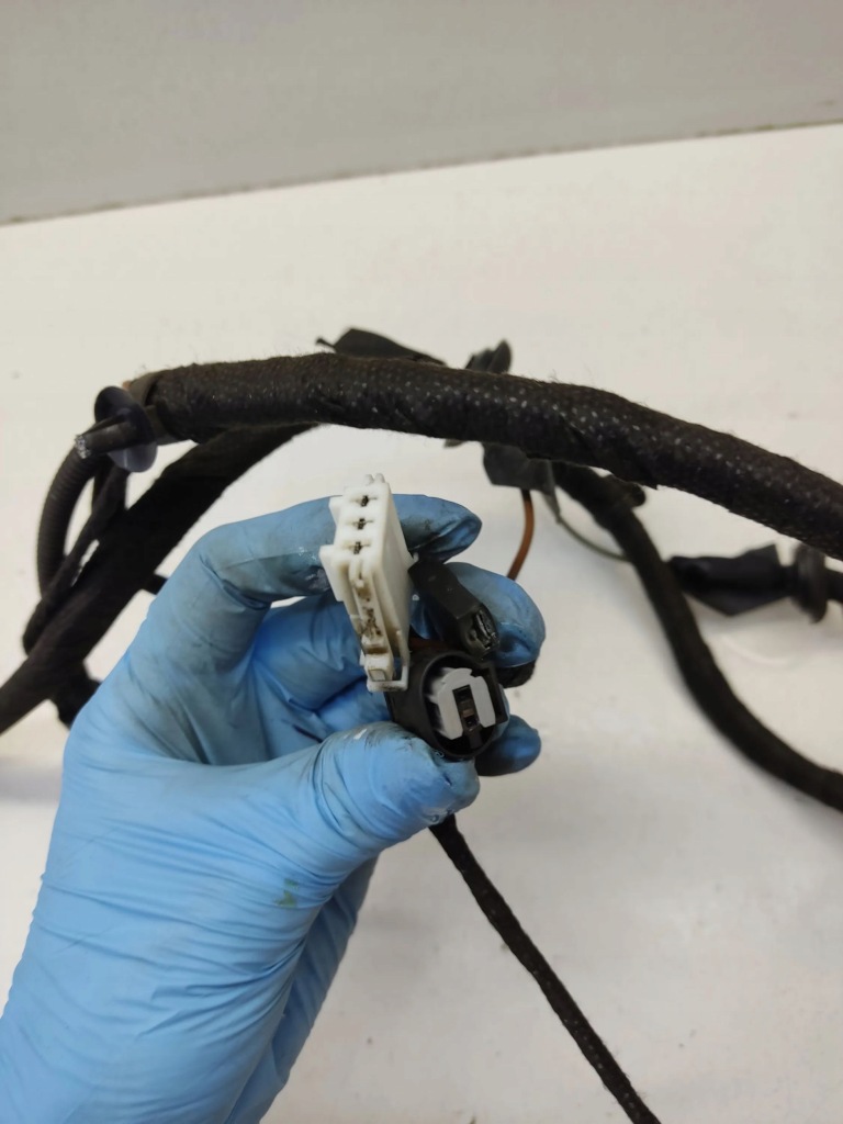 Mercedes-benz vito viano w447 2016 жгут дверь грузовых qk31161409 Недорого