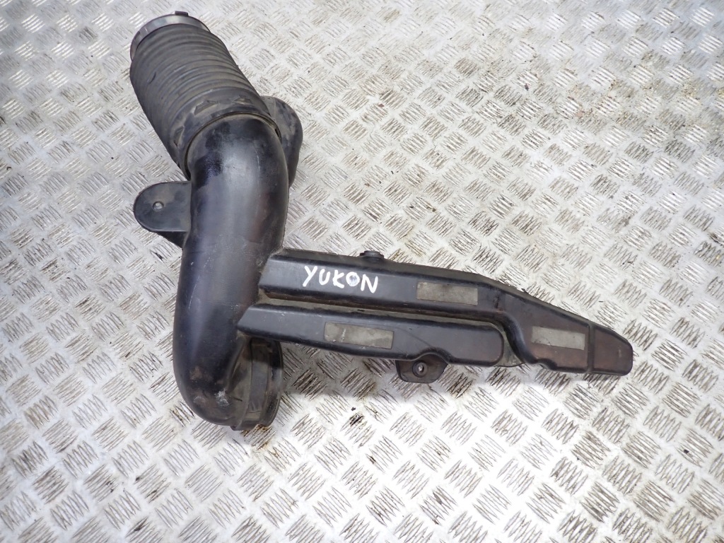 фото №1, Резонатор труба wąż воздуха escalade yukon 6.2 07