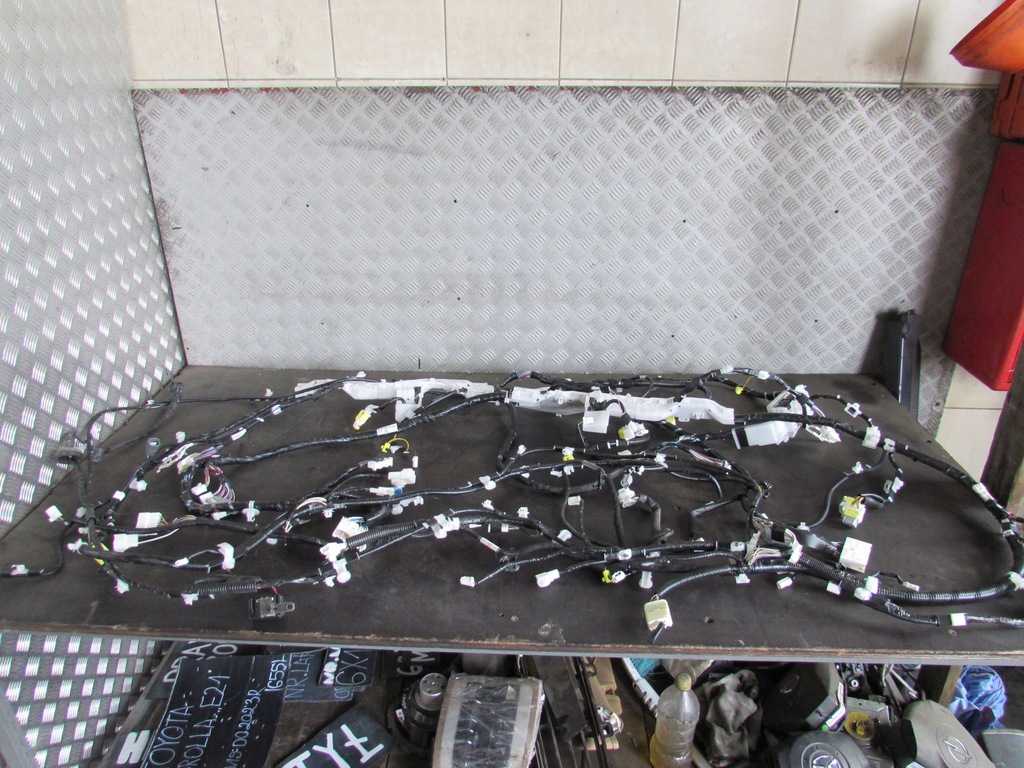фото №11, Електропроводка джгут кабіни toyota corolla e21 19-23r ab161-f2c511-040