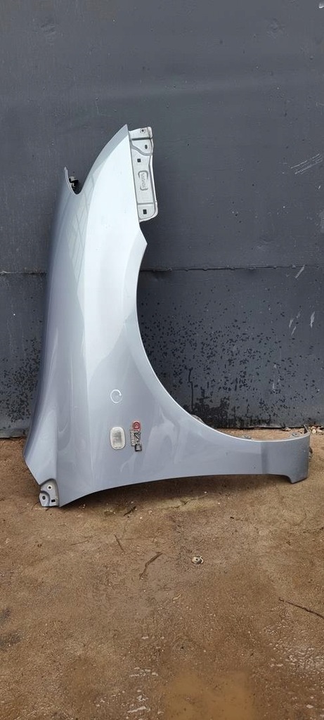 фото №1, Крыло правый перед toyota corolla e12 hb