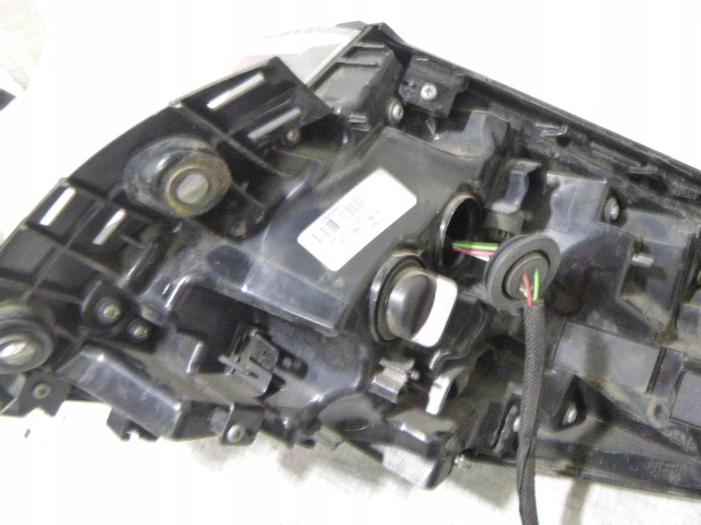 фото №8, Toyota c-hr chr лампа левый задняя led