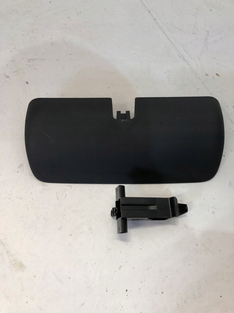 фото №3, Volvo c30 atrapa/zaślepka фаркоп буксировочный